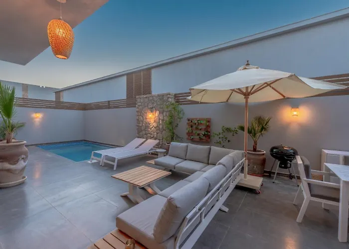 Tropical 2br Paradise In Bali, El Gouna. Pool, Patio & Bbq Gurdaka
